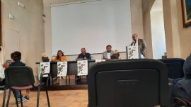 Da sinistra: Tiziana Palumbo (assessore), Giuseppe Lovascio (sindaco) , Antonello Magistà (presidente Kruger), Vincenzo Teofilo (direttore Area Attività Produttive)
