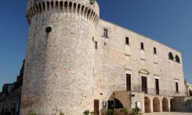 Castello Conversano, torre cilindrica