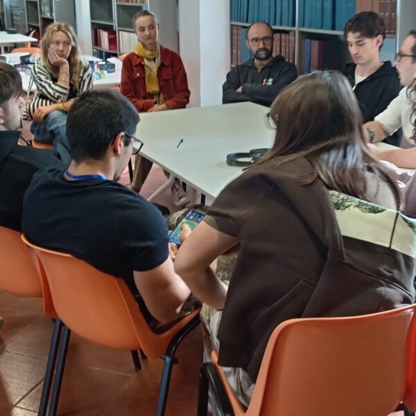 Pomeriggi d’autore in biblioteca: Massimiliano Morabito e Osvaldo Laviosa raccontano le avventure di “Alan Lomax”, etnomusicologo