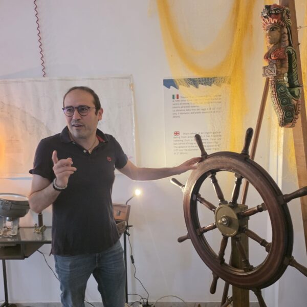 Con Michele Claudio Masciopinto nel MUSAF (museo della marinità e dei fari). Una proposta culturale nel centro storico di Conversano