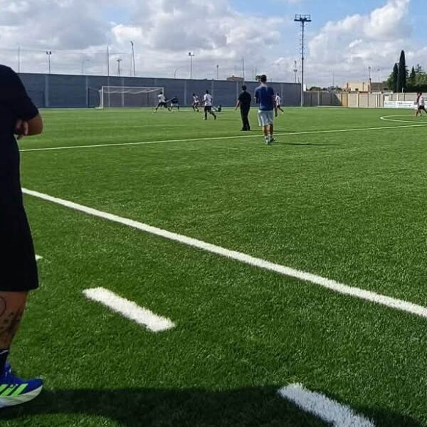 ASD Norba, finalmente arriva l’omologazione e si torna a giocare in casa. L’appello ai tifosi: “Riempite lo stadio”